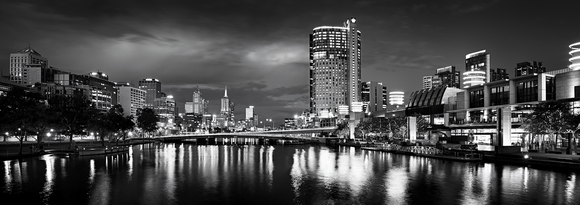 Preview for Melbourne's Yarra River - B&W