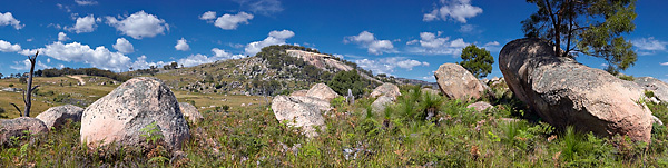 draining rock, tenterfield