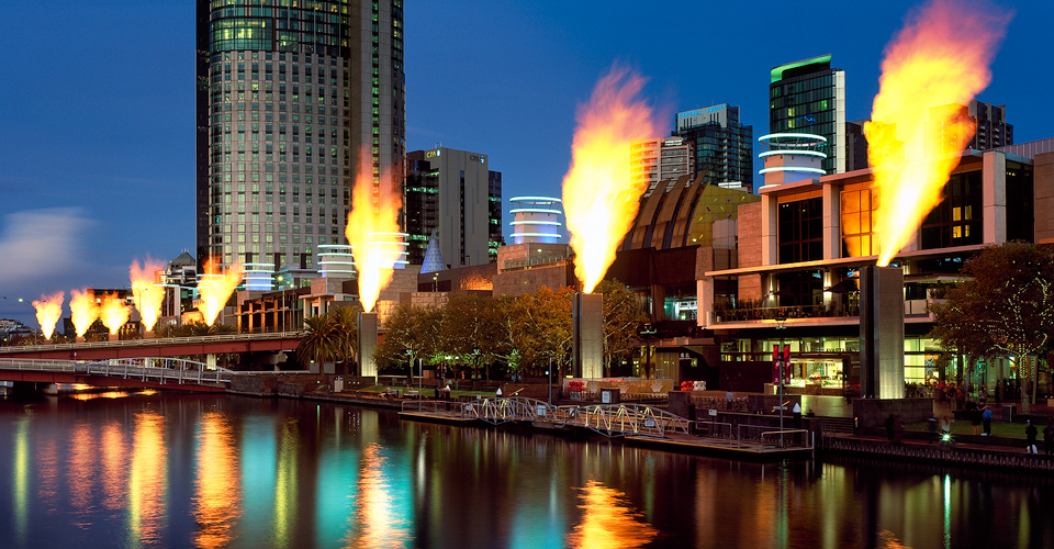 gx617-imacon343-20120422-melbourne_crown-0004.jpg